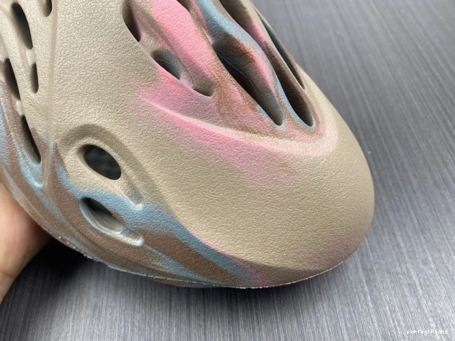 Yeezy Adidas Runner Foam GY3969 0803